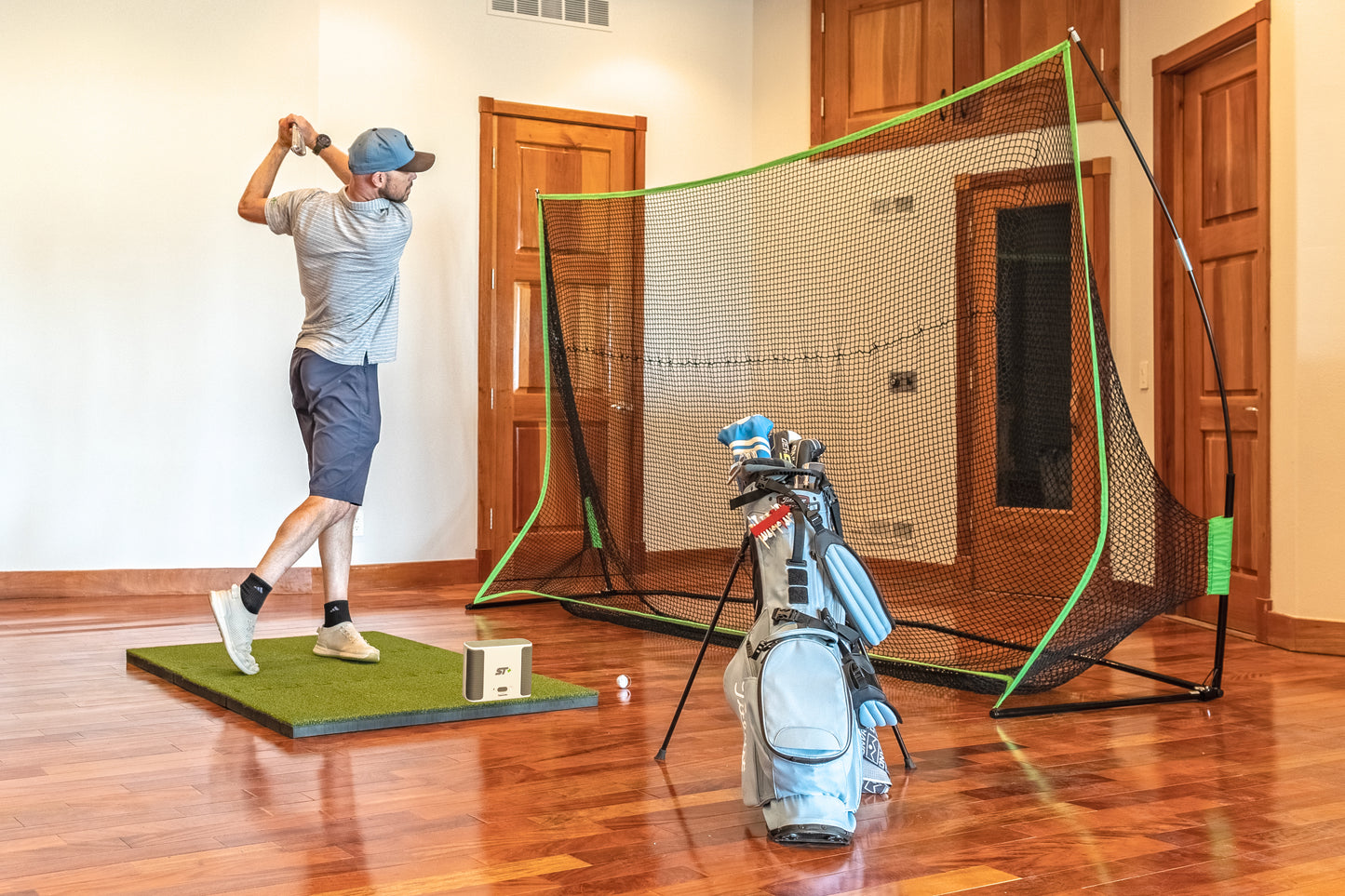 SKYTRAK+ Portable Golf Sim Studio – Indoor & Outdoor Practice Package