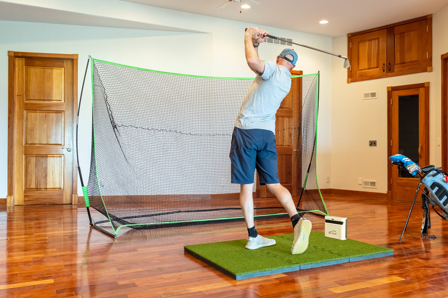 SKYTRAK+ Portable Golf Sim Studio – Indoor & Outdoor Practice Package