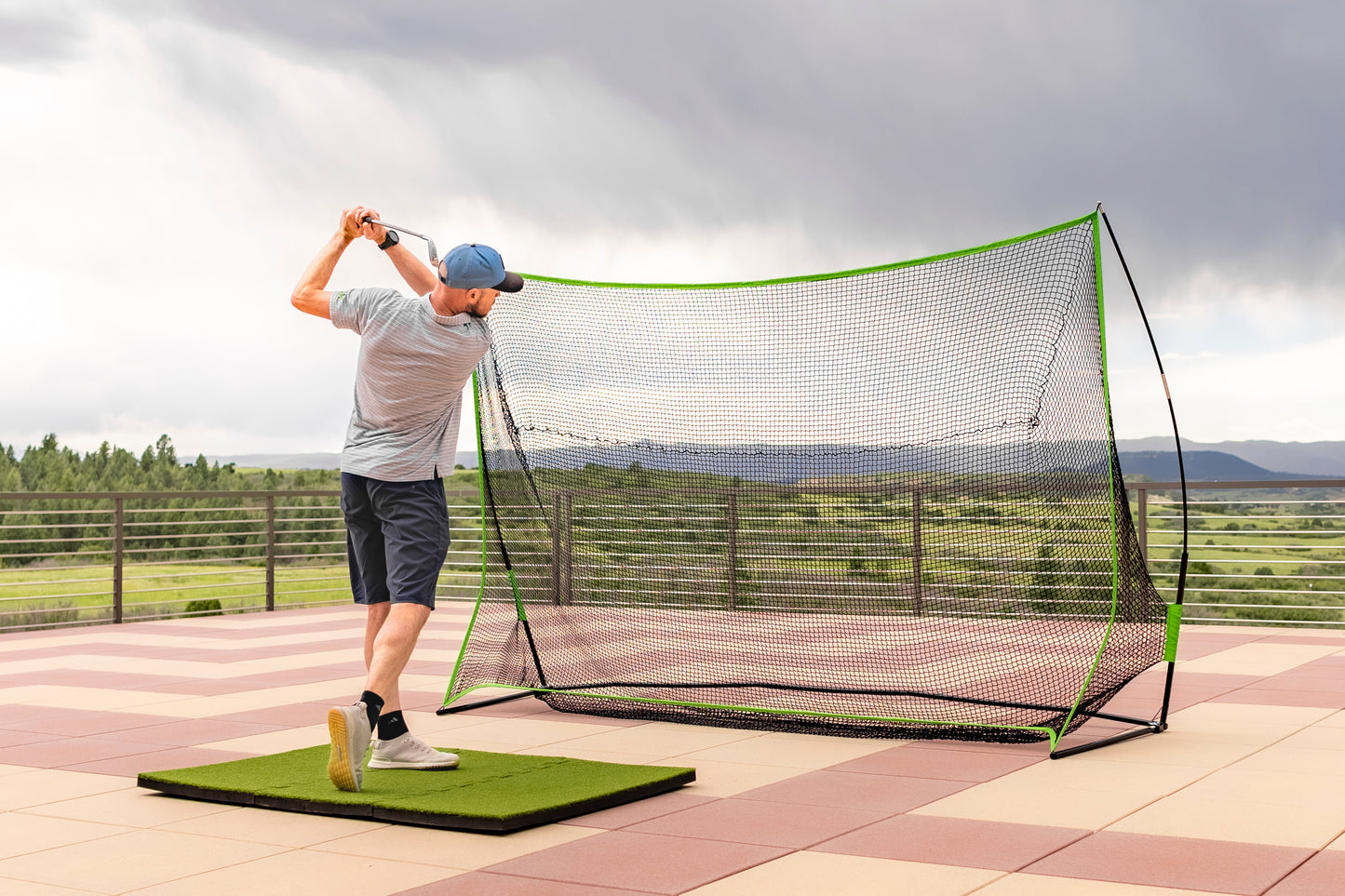 SKYTRAK+ Portable Golf Sim Studio – Indoor & Outdoor Practice Package