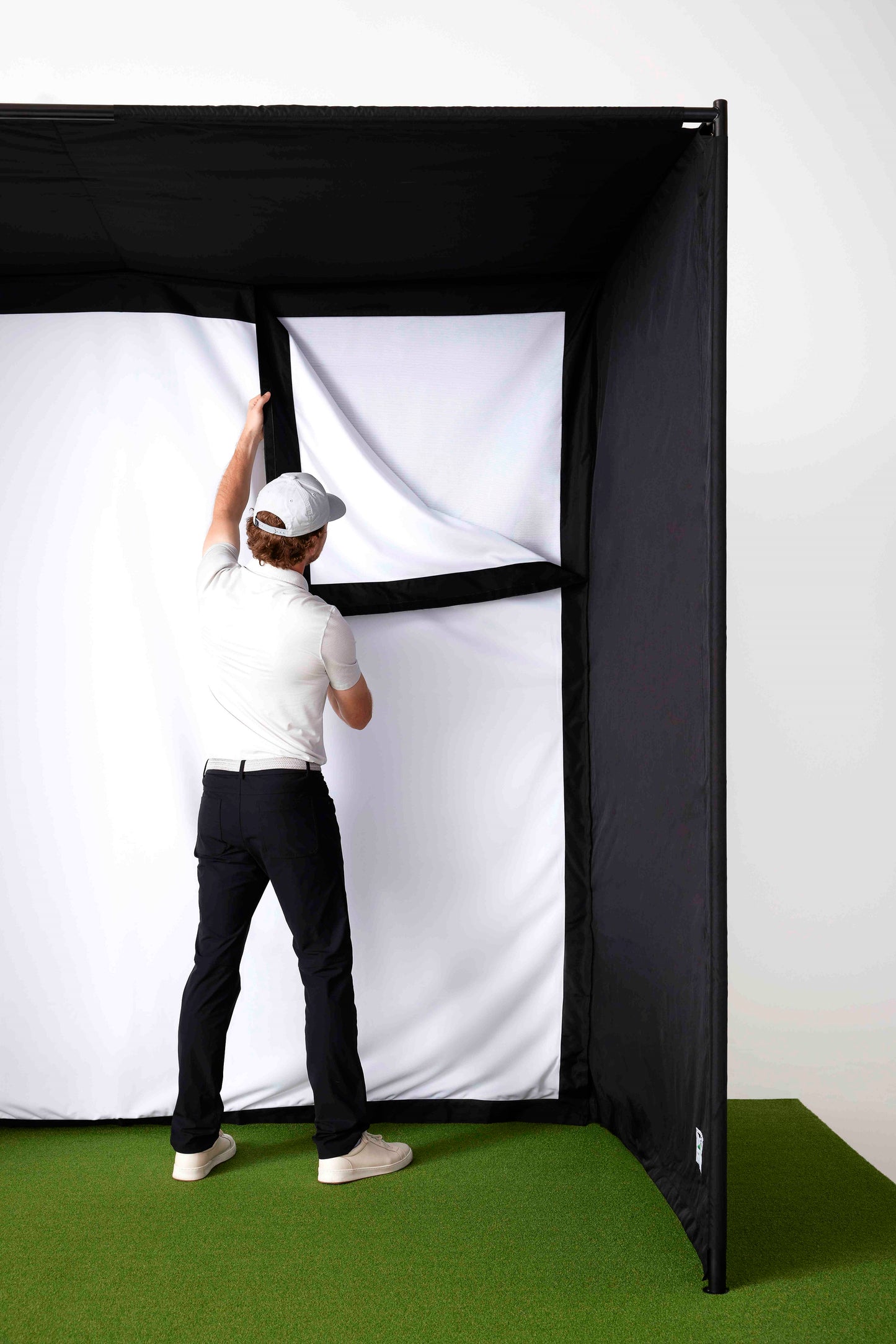 24/7 Golf Simulator Enclosure