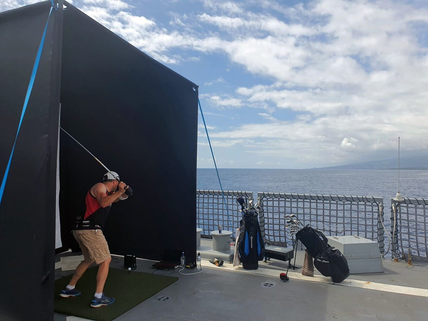 BYO Launch Monitor Enclosure Simulator Package - Home Golfing Revolution