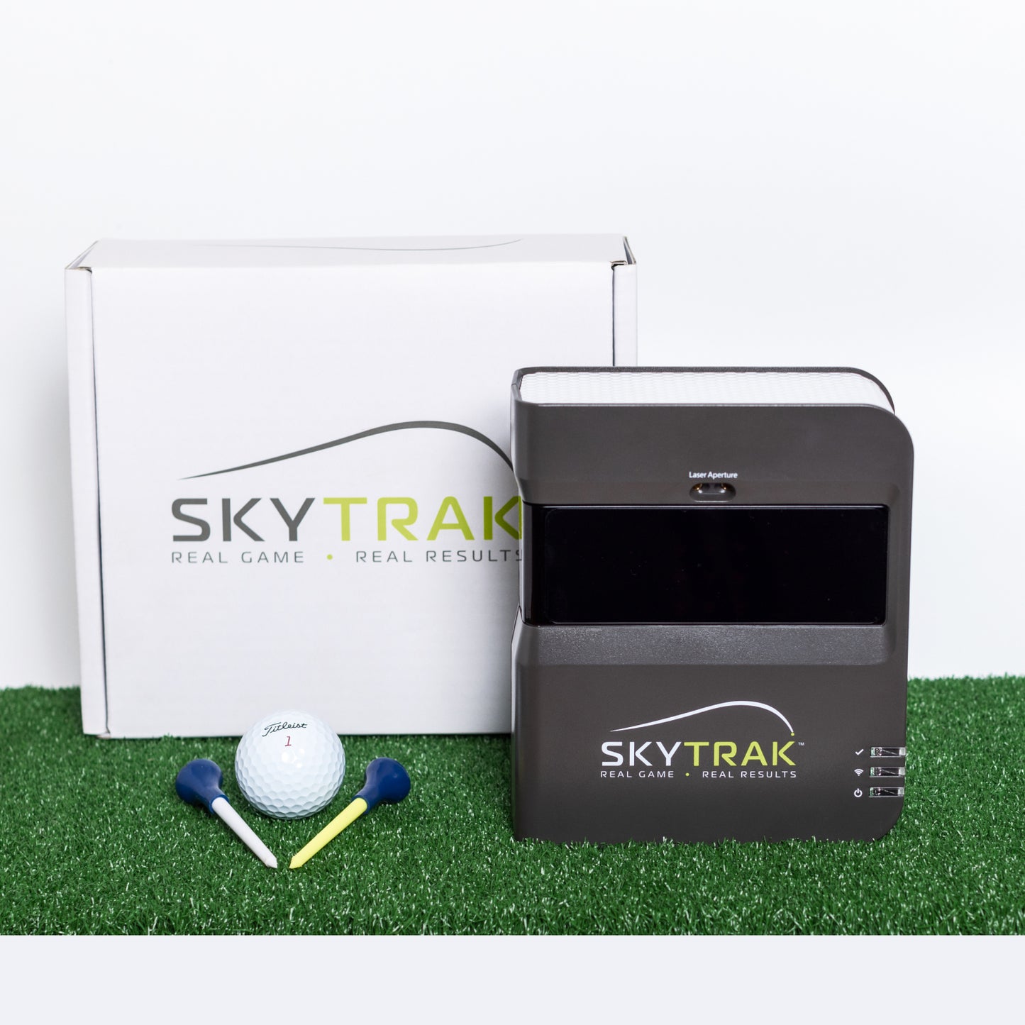 SkyTrak Golf Simulator Launch Monitor Bundle: Precision, Value & 31 World-Class Courses Access